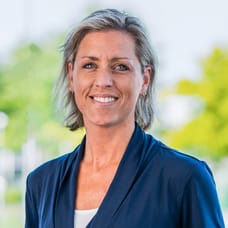 Chris van Dijk - van Loveren - Commercieel Medewerker